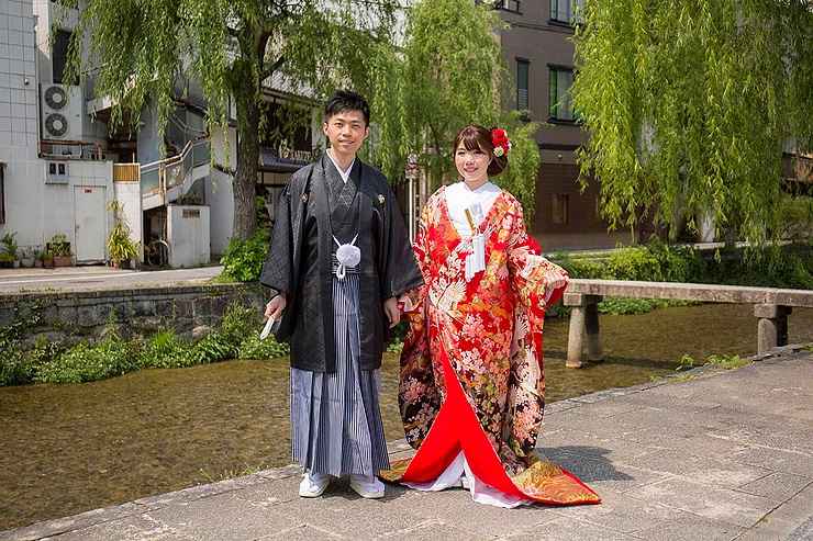 京都、祇園で婚礼前撮り