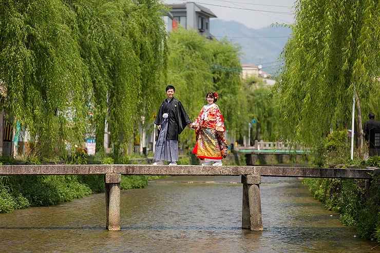 京都、祇園で婚礼前撮り